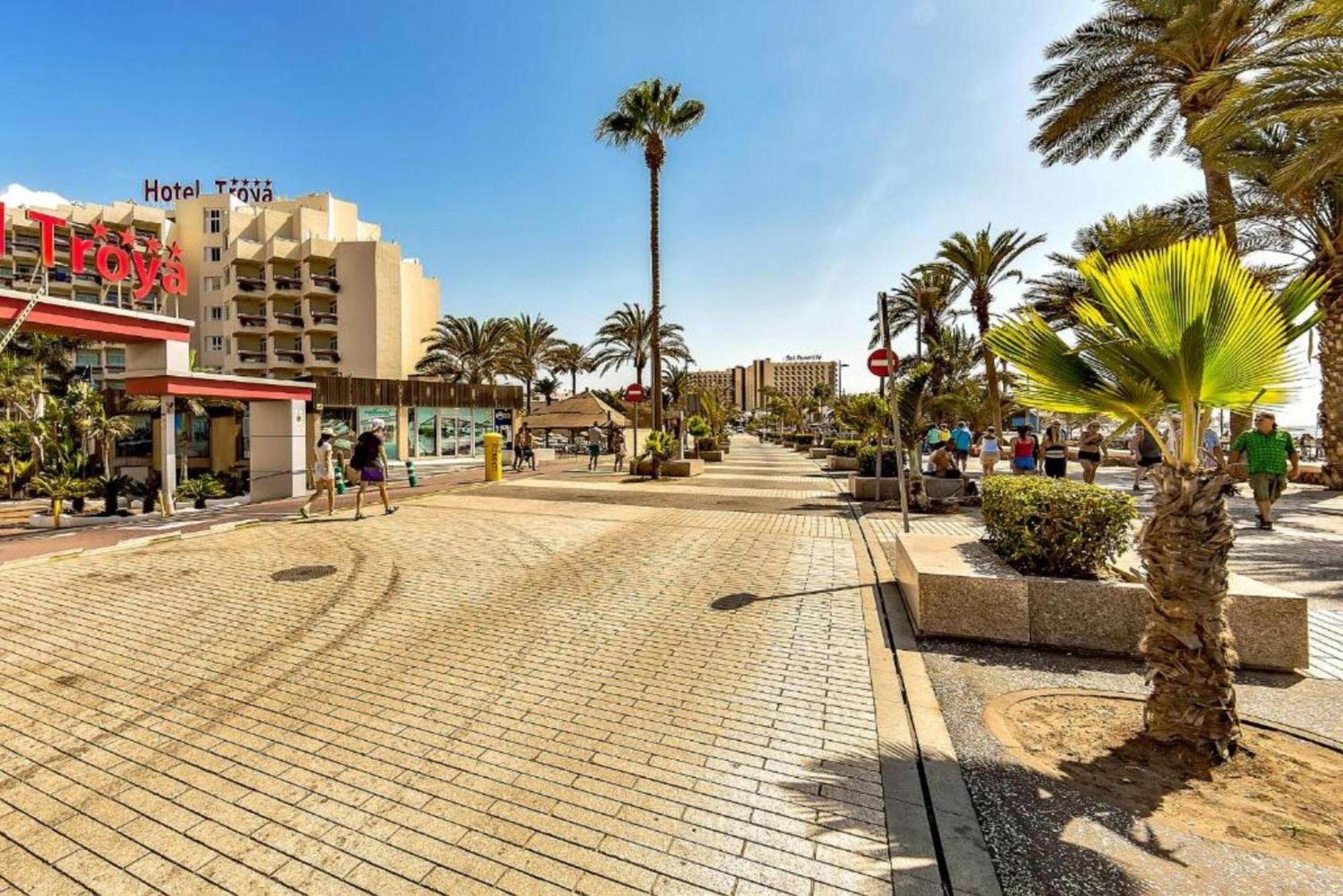 Two Bedroom Apartment In Playa De Las Americas, Free Wifi 外观 照片